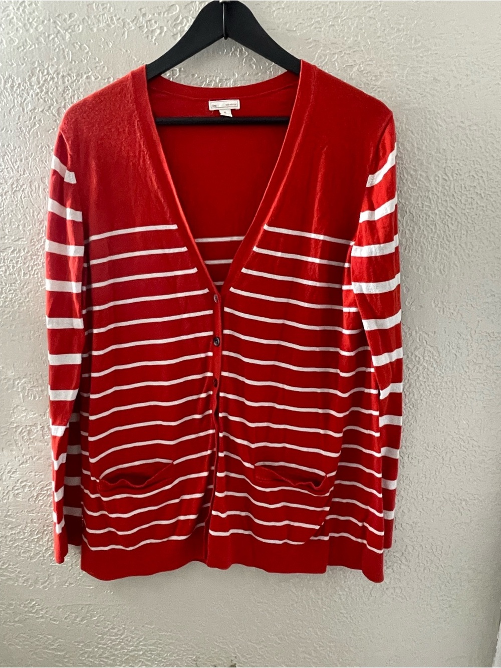 GAP Women’s Casual Red and White Striped V-Neck Cardigan XL